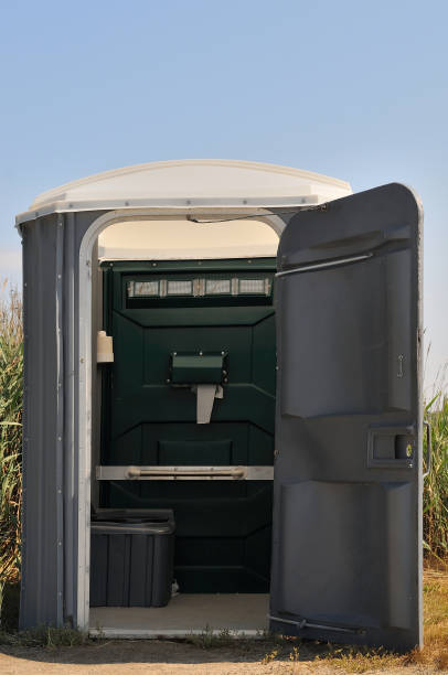 Portable Toilet Options We Offer in Clay, KY